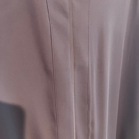 White House Black Market Purple Sleeveless Tank Top shell fully lined - Picture 3 of 7